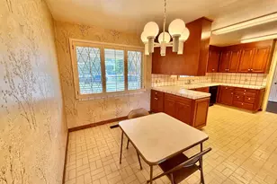 2164 Lakeview Dr, San Leandro, CA 94577 - Photo 13