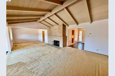 2164 Lakeview Dr, San Leandro, CA 94577 - Photo 25