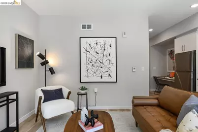 260 Brooklyn Basin Way #464, Oakland, CA 94606 - Photo 5