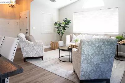 3894 Mission Ct, Oakley, CA 94561 - Photo 7