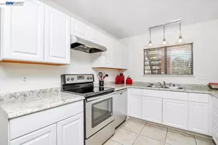 2280 Renwick Ln, Antioch, CA 94509 - Photo 13