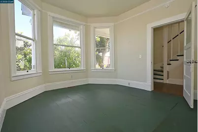 979 Grace Ave, Oakland, CA 94608 - Photo 15