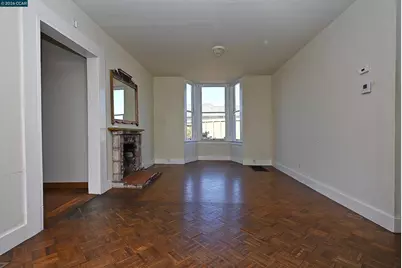 979 Grace Ave, Oakland, CA 94608 - Photo 7