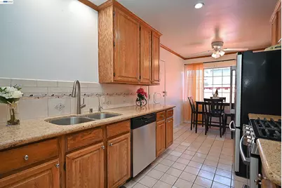 26454 Taft St, Hayward, CA 94544 - Photo 7
