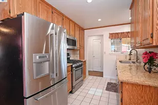 26454 Taft St, Hayward, CA 94544 - Photo 5