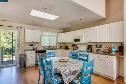 19112 Dyer Ct, Groveland, CA 95321 - Photo 5