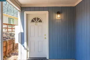19112 Dyer Ct, Groveland, CA 95321 - Photo 3