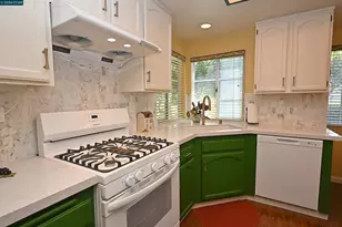 6670 Edgewood Way, Castro Valley, CA 94552 - Photo 29