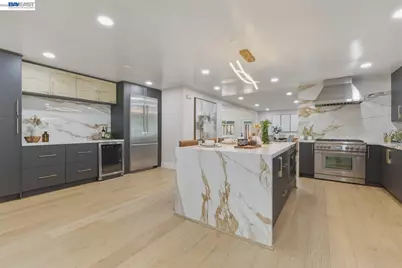 44775 Parkmeadow Dr, Fremont, CA 94539 - Photo 17