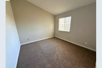 148 Heron Dr, Pittsburg, CA 94565 - Photo 31