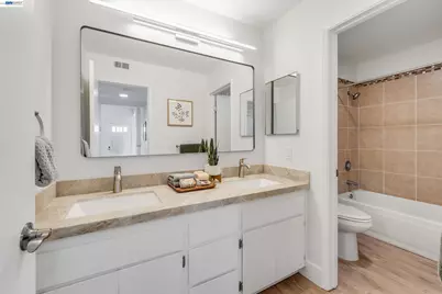 7052 Dublin Meadows St #H, Dublin, CA 94568 - Photo 17