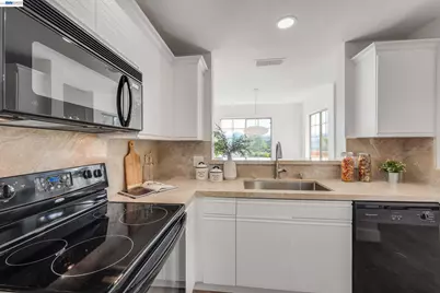 7052 Dublin Meadows St #H, Dublin, CA 94568 - Photo 13