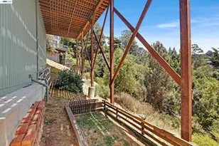 2245 Pelham Pl, Oakland, CA 94611 - Photo 67