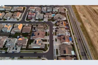 10400 Montaria Way, Elk Grove, CA 95757 - Photo 21