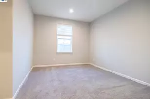 10400 Montaria Way, Elk Grove, CA 95757 - Photo 39