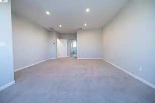 10400 Montaria Way, Elk Grove, CA 95757 - Photo 69