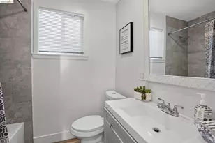 1118 61st Ave, Oakland, CA 94621 - Photo 17