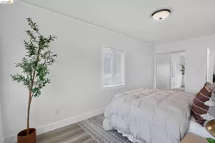 1118 61st Ave, Oakland, CA 94621 - Photo 13