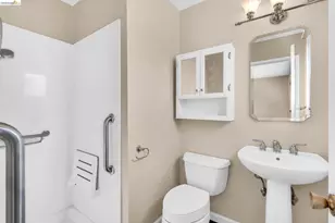 2221 Arata Way, Antioch, CA 94509 - Photo 25
