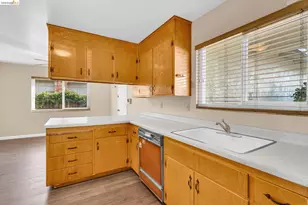 2221 Arata Way, Antioch, CA 94509 - Photo 13
