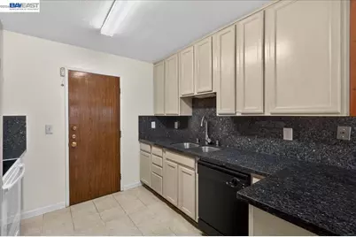 8373 Locust Pl, Dublin, CA 94568 - Photo 11