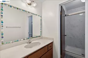 8373 Locust Pl, Dublin, CA 94568 - Photo 23