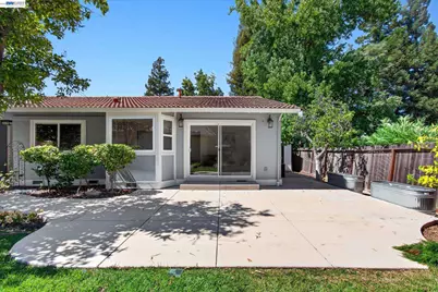 22 Jib Ct, Pleasant Hill, CA 94523 - Photo 33