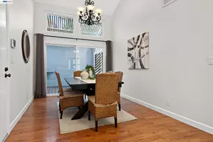 22 Jib Ct, Pleasant Hill, CA 94523 - Photo 9
