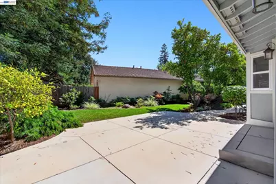 22 Jib Ct, Pleasant Hill, CA 94523 - Photo 35