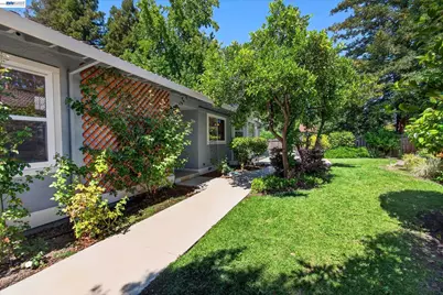 22 Jib Ct, Pleasant Hill, CA 94523 - Photo 39