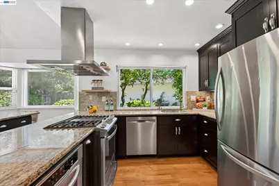 22 Jib Ct, Pleasant Hill, CA 94523 - Photo 13