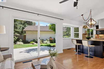 22 Jib Ct, Pleasant Hill, CA 94523 - Photo 21