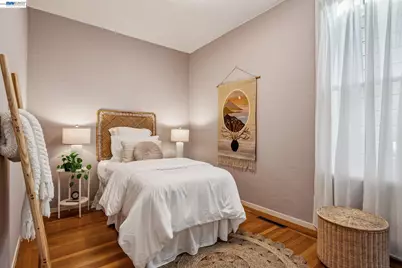 467 Santa Clara Ave, Alameda, CA 94501 - Photo 23