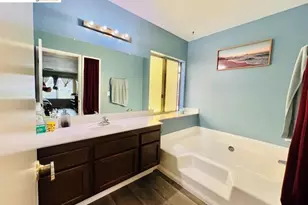 2848 Sunburst Dr, Fairfield, CA 94533 - Photo 19