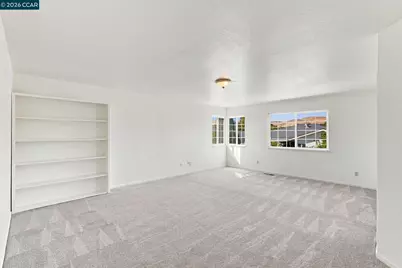 354 Yosemite Dr, Pittsburg, CA 94565 - Photo 19