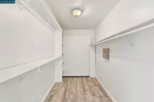 354 Yosemite Dr, Pittsburg, CA 94565 - Photo 17