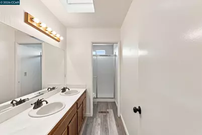 354 Yosemite Dr, Pittsburg, CA 94565 - Photo 21