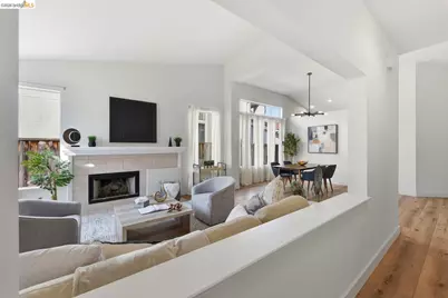 15 Lavagetto Ct, Alameda, CA 94502 - Photo 5