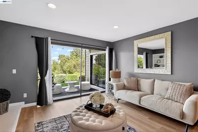 8461 Traminer Ct, San Jose, CA 95135 - Photo 5