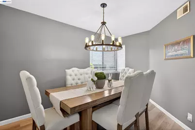 8461 Traminer Ct, San Jose, CA 95135 - Photo 7
