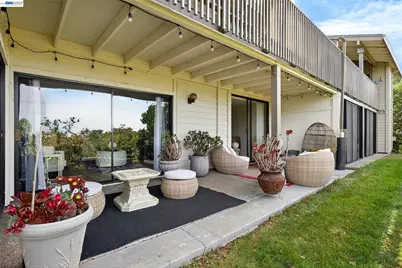 8461 Traminer Ct, San Jose, CA 95135 - Photo 29