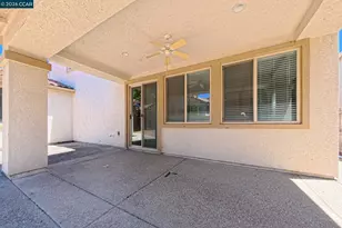 9569 Calibra Ln, Sacramento, CA 95827 - Photo 31
