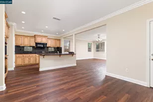 9569 Calibra Ln, Sacramento, CA 95827 - Photo 7