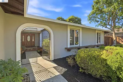 25 Tareyton Ct, San Ramon, CA 94583 - Photo 5