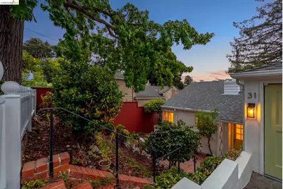 31 Harbord Court, Oakland, CA 94618 - Photo 3