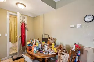 1820 International Blvd, Oakland, CA 94606 - Photo 31