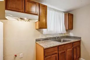 1820 International Blvd, Oakland, CA 94606 - Photo 55