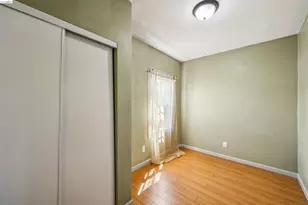 1820 International Blvd, Oakland, CA 94606 - Photo 23