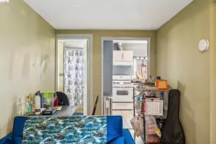 1820 International Blvd, Oakland, CA 94606 - Photo 37