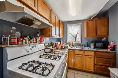 1820 International Blvd, Oakland, CA 94606 - Photo 33